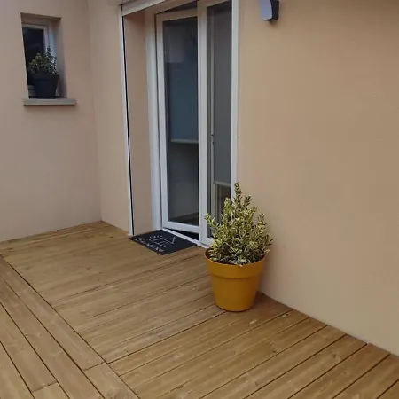 Entre Foret Et * Сангине