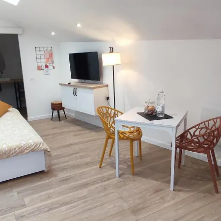 Апартаменты Entre Foret Et